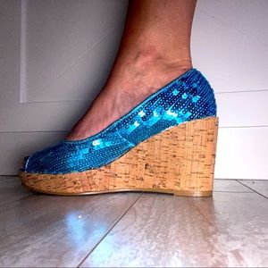 Turquoise Sequin Platform Cork Wedge 7M Peep Toe